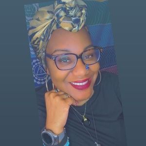 Meet your Posher, Ariel